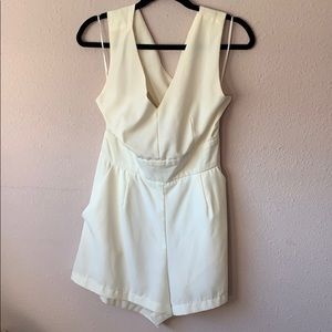 Cream romper